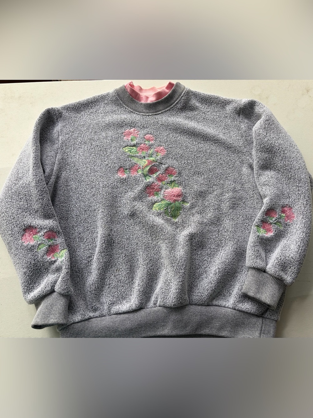 Vintage 90’s Bonworth Hummingbird Embroidered Sweatshirt Grandmacore